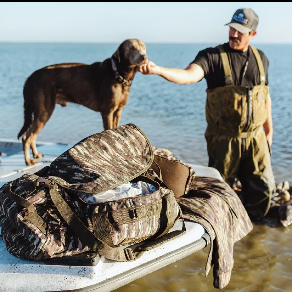 Burlebo Midland Camo Duffle - Picture 2 of 4